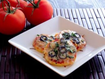 Recipe: Polenta Mini Pizzas with Mushrooms & Olives